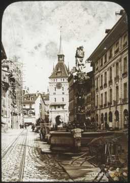 Fontaine du Joueur de cornemuse (Berne)